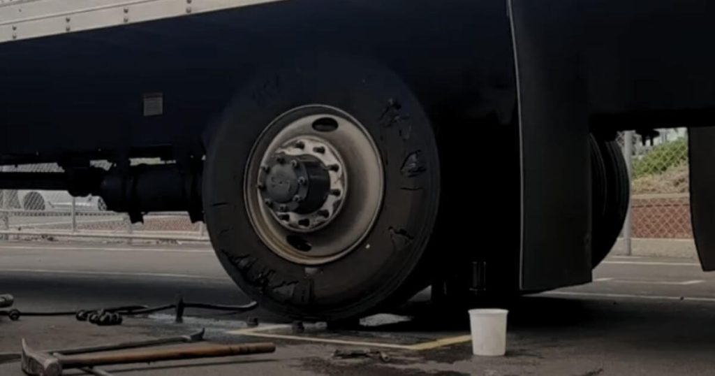 Do Tow Trucks Change Tires